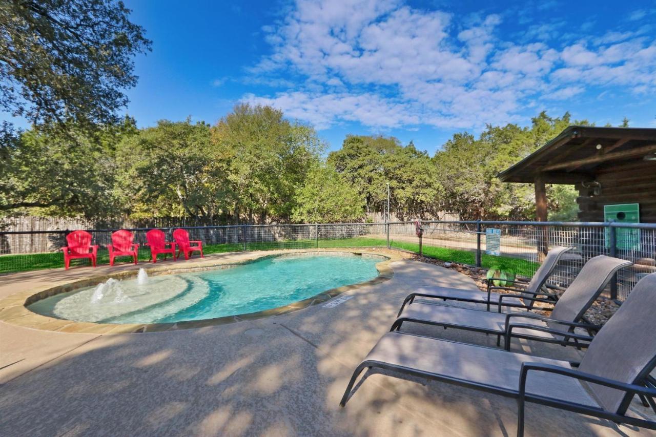 Wimberley Log Cabins Resort And Suites- The Oak Lodge Exterior foto